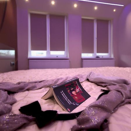 5 Apartshotel Faleza Galati Buitenkant foto