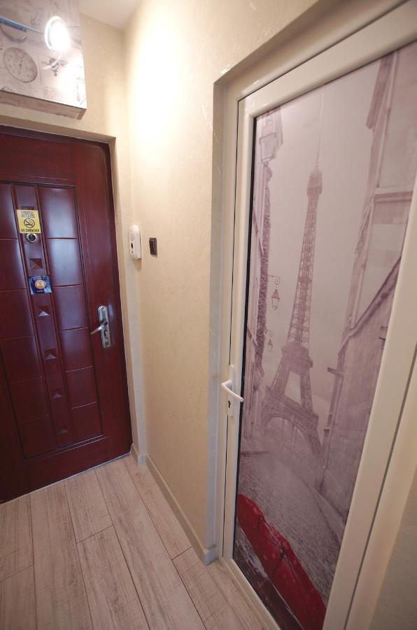 5 Apartshotel Faleza Galati Buitenkant foto