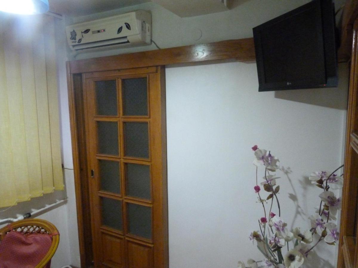 5 Apartshotel Faleza Galati Buitenkant foto